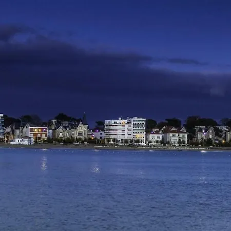 Appartement Front De Mer 19